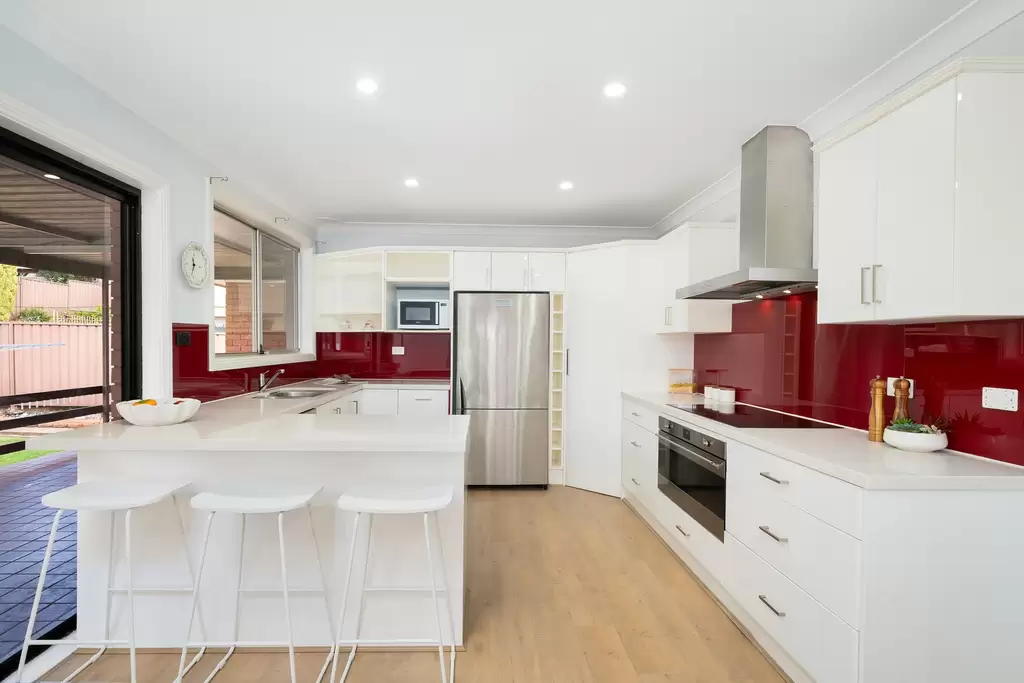 9 Brooke Street, Bass Hill, Bass Hill - Thumbnail 3