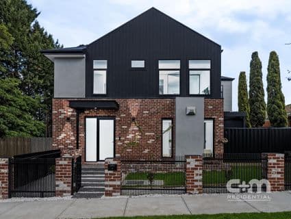 404, Glenroy - Image 1