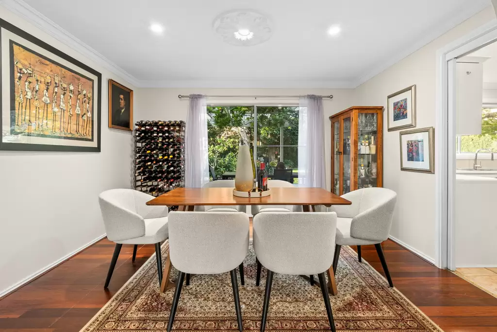 4 Angophora Place, Castle Hill, Castle Hill - Thumbnail 3