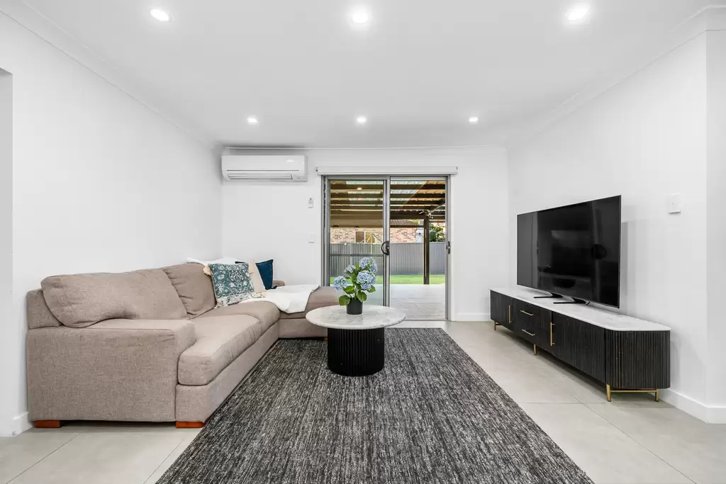 10 Solomon Court, Greenacre, Greenacre - Thumbnail 4