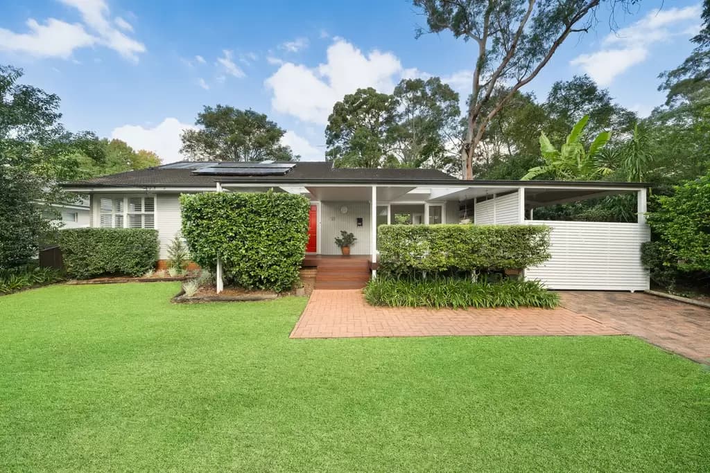 11 Finlay Avenue, Beecroft, Beecroft - Image 1