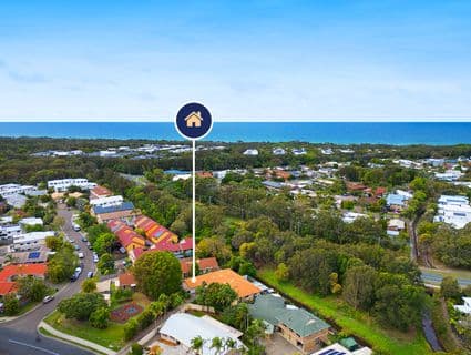 404, Mount Coolum - Thumbnail 2