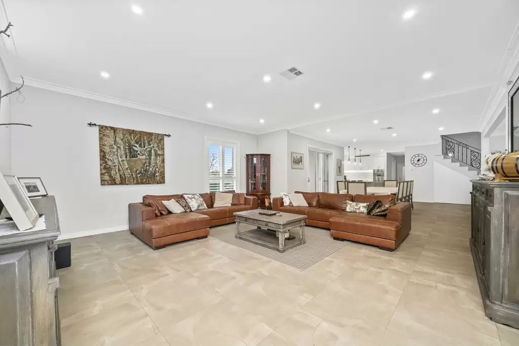 13B Haig Avenue, Georges Hall, Georges Hall - Thumbnail 4