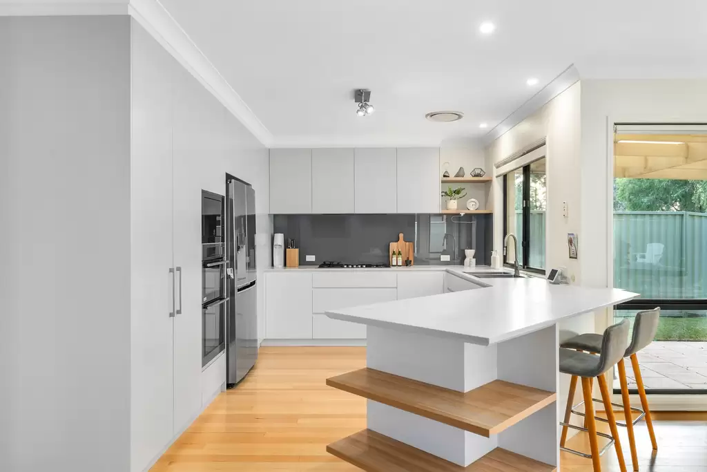 11 Maeve Avenue, Kellyville, Kellyville - Thumbnail 3