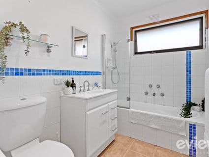 13 Oaklands Crescent, Frankston, VIC, 3199, Frankston - Thumbnail 6