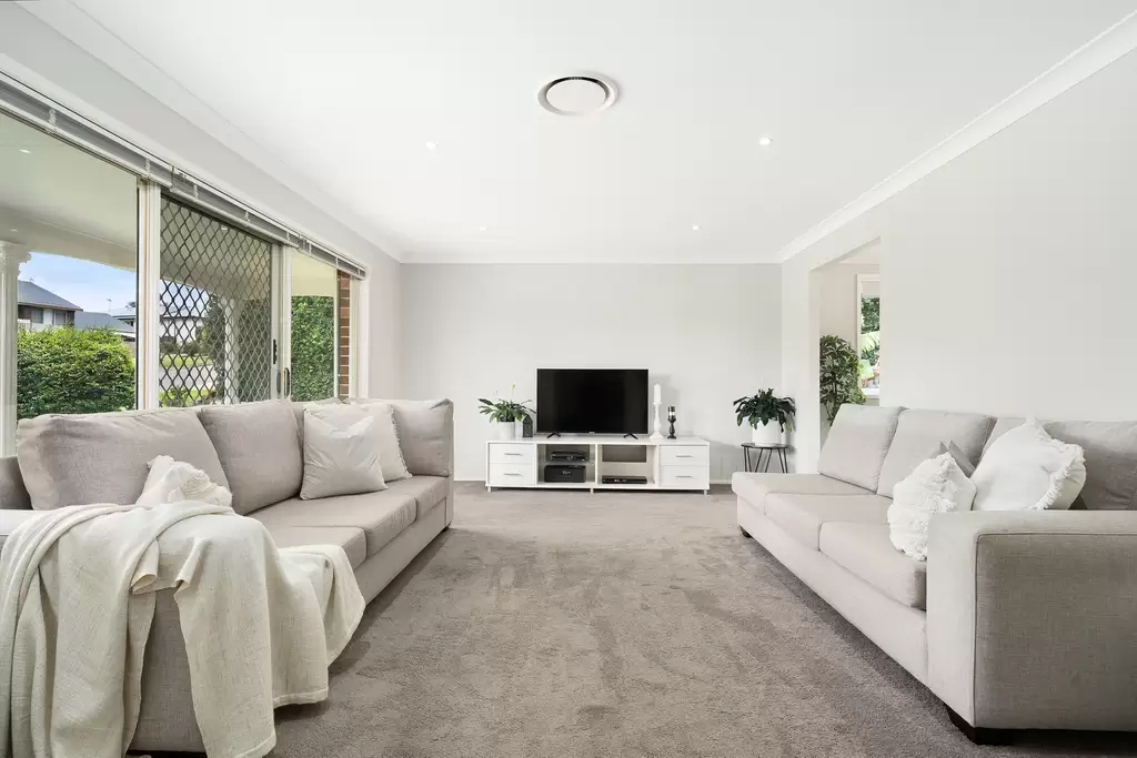 30 Luculia Avenue, Baulkham Hills, Baulkham Hills - Thumbnail 2