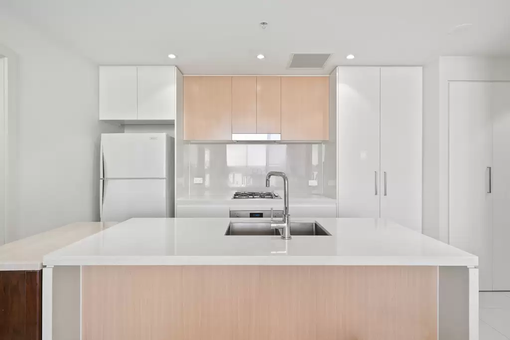 906/3 Nipper Street, Homebush, Homebush - Thumbnail 5