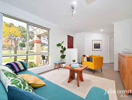 34 Trent Bridge Avenue, Madeley, WA, 6065, Madeley - Thumbnail 2