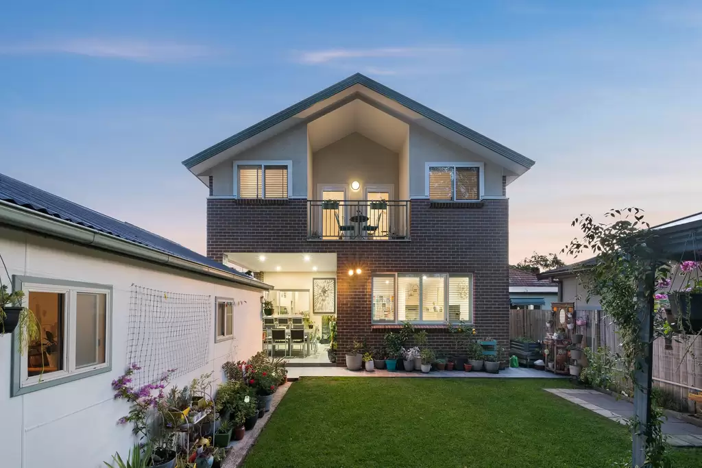 118 Madeline Street, Strathfield South, Strathfield South - Thumbnail 2