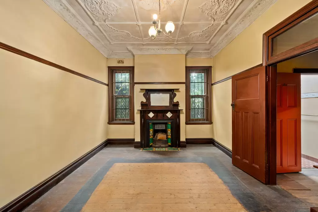 32 Arthur Street, Ashfield, Ashfield - Thumbnail 5