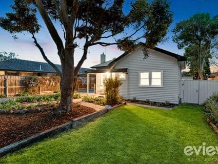 3 Ashleigh Avenue, Frankston, VIC, 3199, Frankston - Thumbnail 2