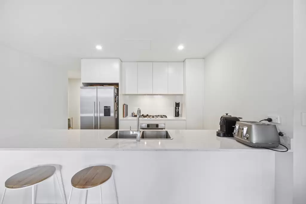 102D/2 Rowe Drive, Potts Hill, Potts Hill - Thumbnail 4