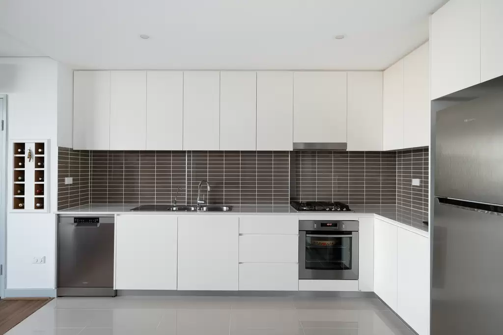 24/3A Byer Street, Enfield, Enfield - Thumbnail 3