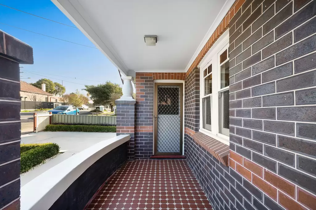 112 Mitchell Street, Enfield, Enfield - Thumbnail 6