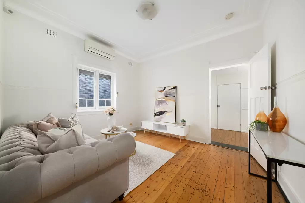 6 Water Street, Strathfield South, Strathfield South - Thumbnail 2
