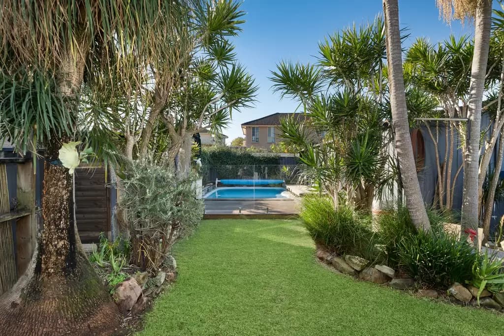 39 Napoleon Road, Greenacre, Greenacre - Thumbnail 6