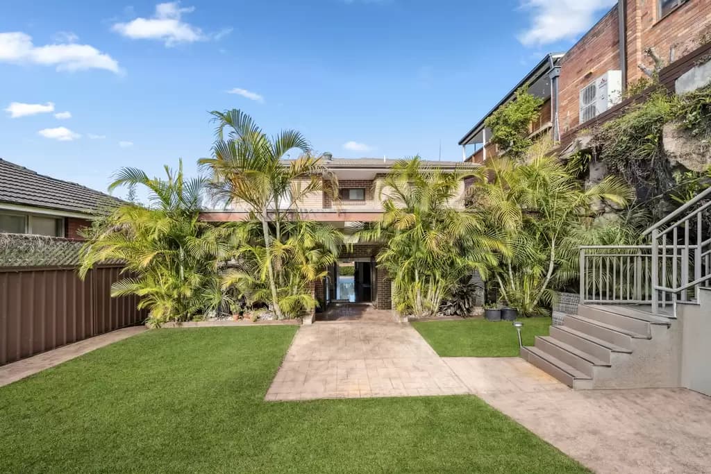 22B Bardwell Crescent, Earlwood, Earlwood - Image 1