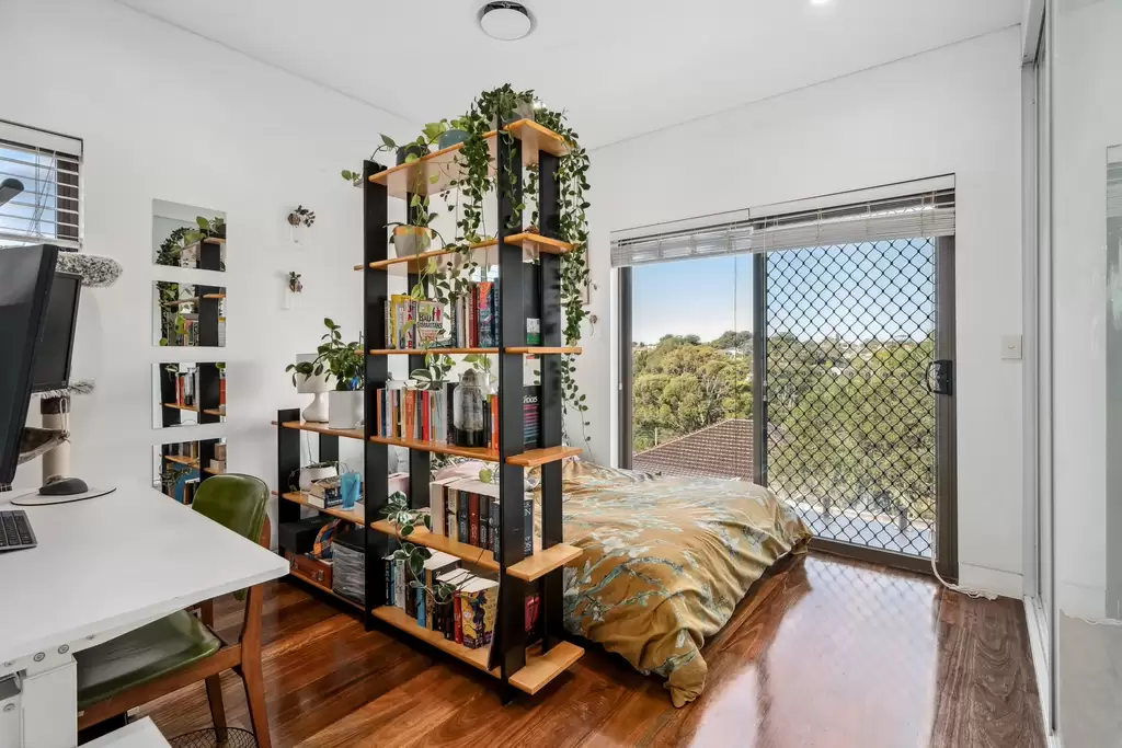 22B Bardwell Crescent, Earlwood, Earlwood - Thumbnail 6