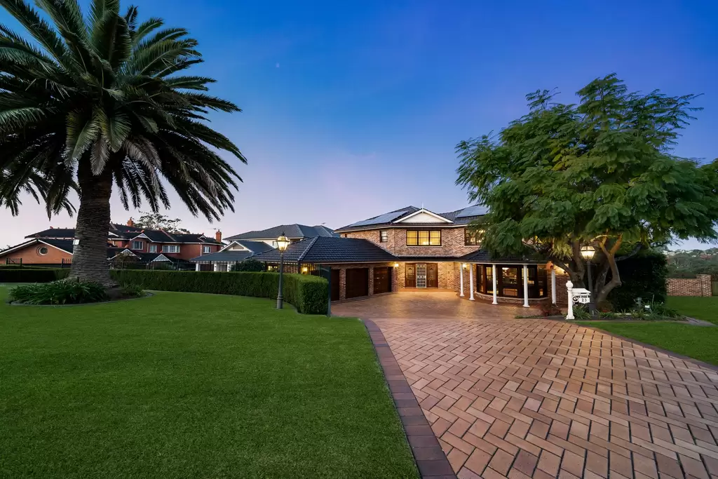 23 Kinsella Street, Illawong, Illawong - Thumbnail 3