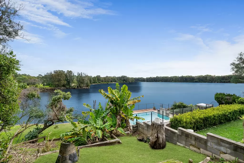 218 Henry Lawson Drive, Georges Hall, Georges Hall - Image 1