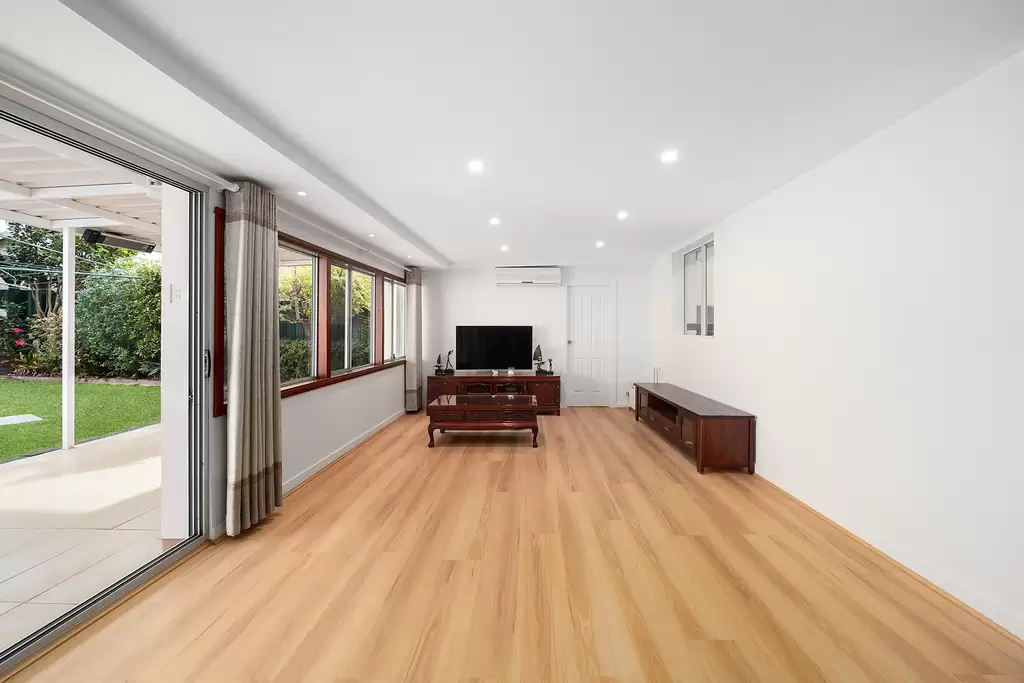 29 Saxon Street, Belfield, Belfield - Thumbnail 4