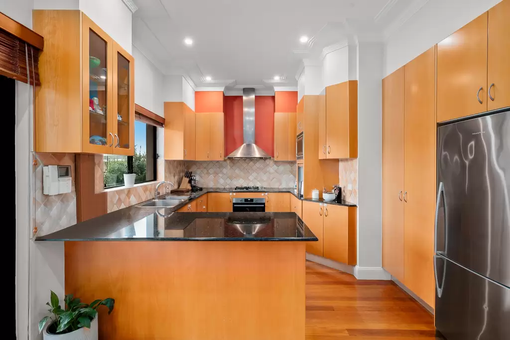 30 Brooklyn Street, Strathfield South, Strathfield South - Thumbnail 2