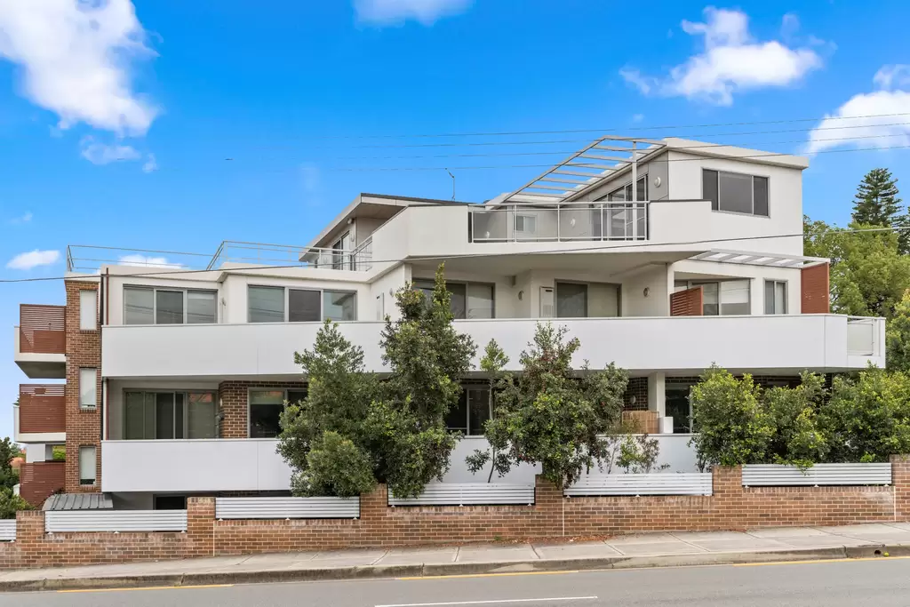 15/1-5 Greenhills Street, Croydon, Croydon - Image 1