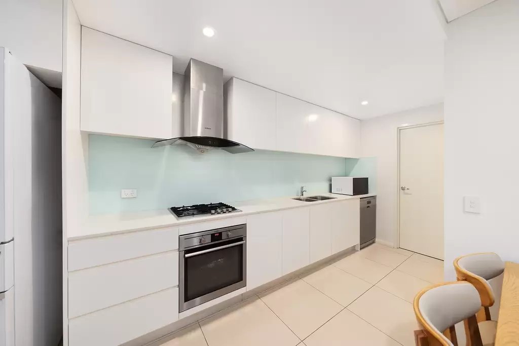 15/1-5 Greenhills Street, Croydon, Croydon - Thumbnail 4