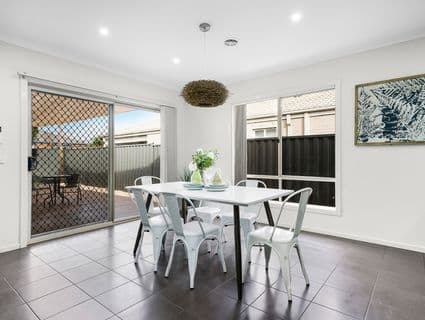 42 Eltham Parade, Manor Lakes, VIC, 3024, Manor Lakes - Thumbnail 7