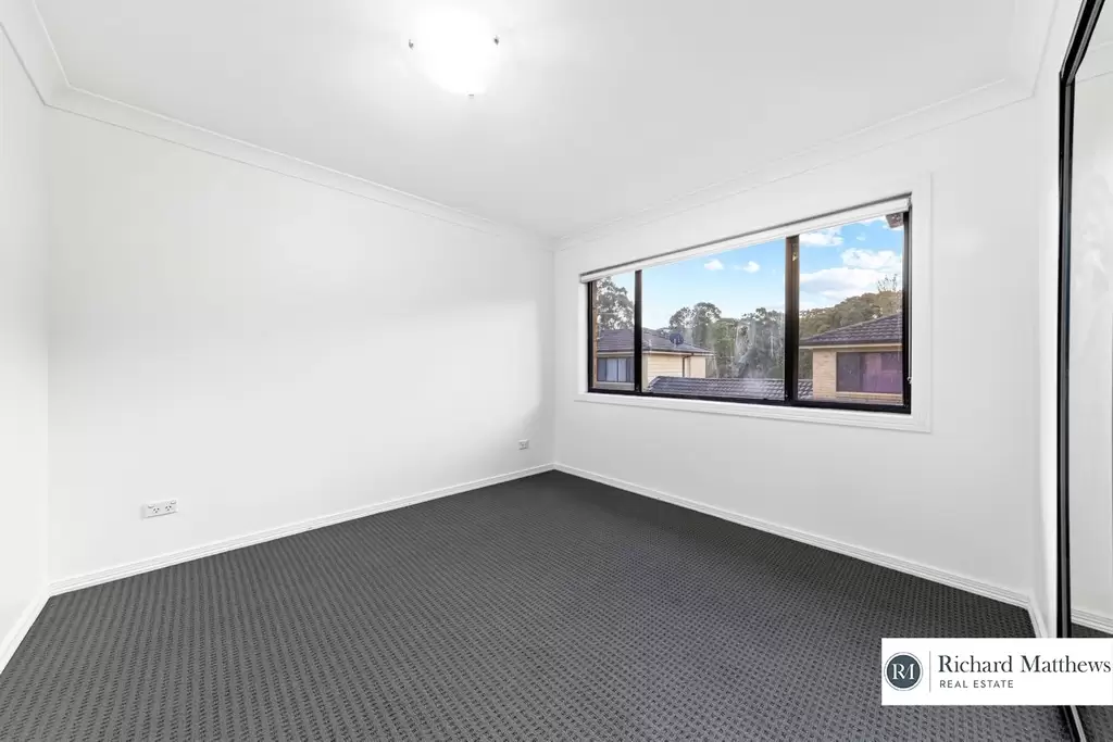 3/15 Hishion Place, Georges Hall, Georges Hall - Thumbnail 6