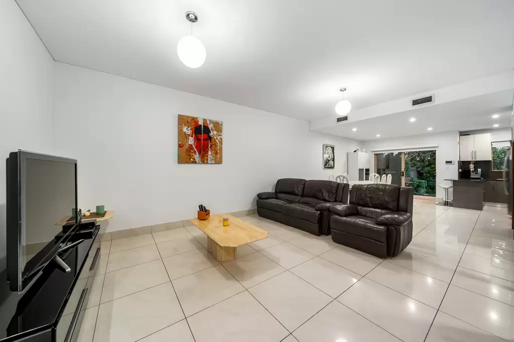 77 Bruce Avenue, Belfield, Belfield - Thumbnail 4