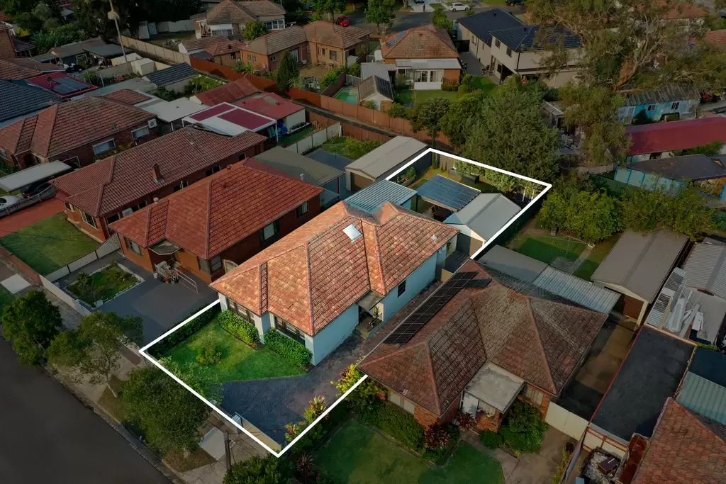 76 Paxton Avenue, Belmore, Belmore - Thumbnail 2