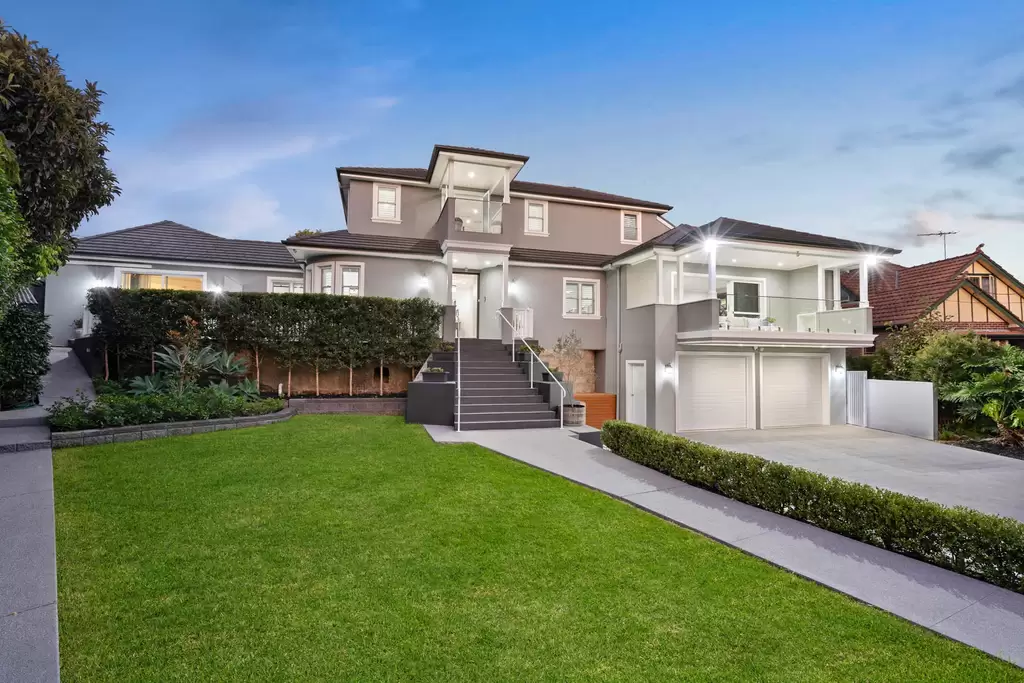 21 Burke Crescent, Oatley, Oatley - Image 1