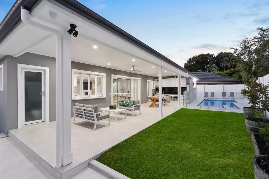 21 Burke Crescent, Oatley, Oatley - Thumbnail 4