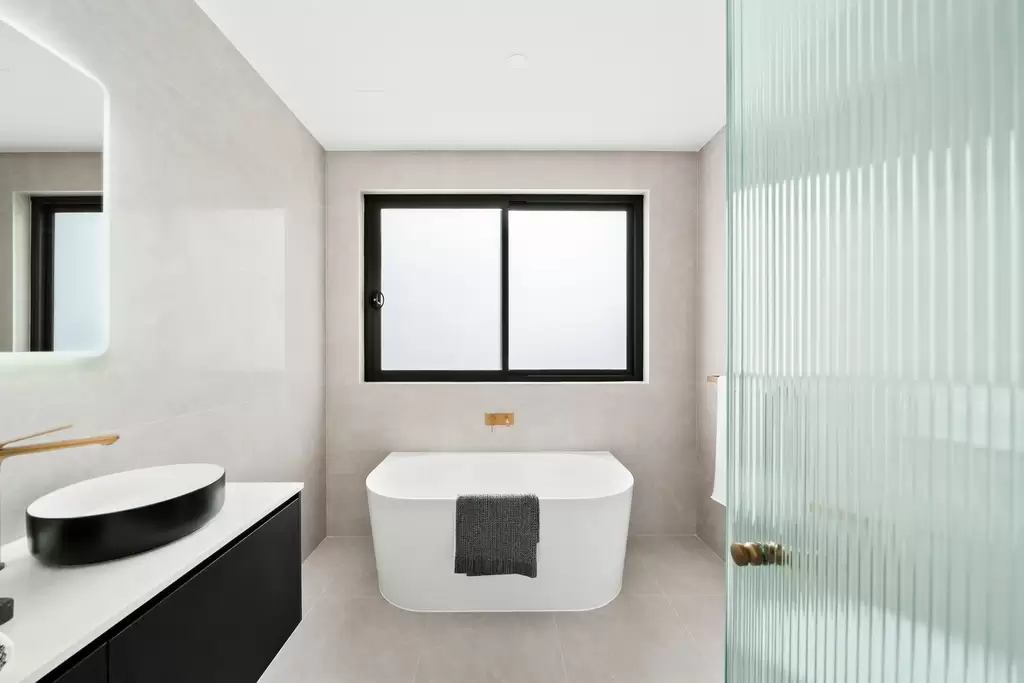 19A  Shepherd Street, Ashfield, Ashfield - Thumbnail 4