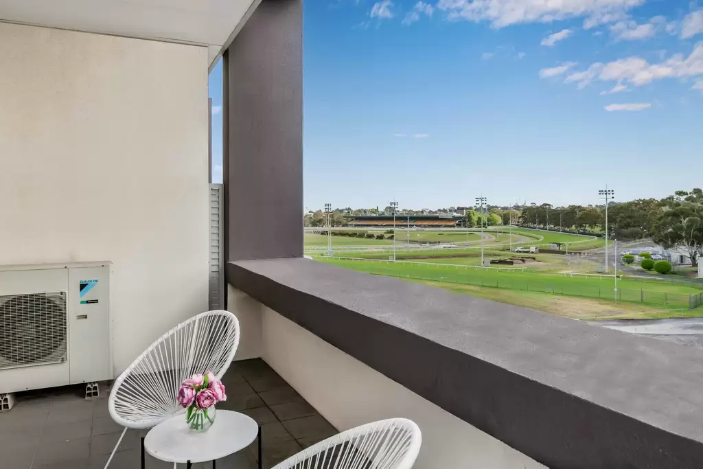 405/8 Broughton Street, Canterbury, Canterbury - Image 1