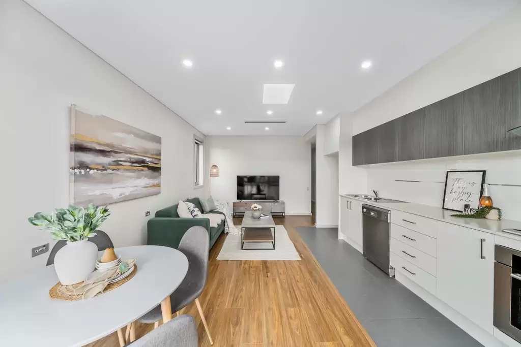 405/8 Broughton Street, Canterbury, Canterbury - Thumbnail 4