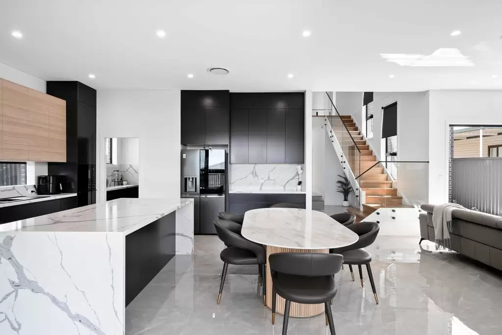 13 Canobolas Street, Fairfield West, Fairfield West - Thumbnail 4