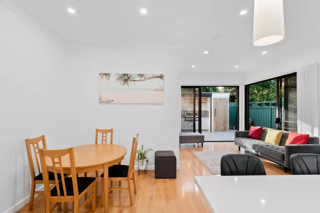 13 Bastable Street, Croydon, Croydon - Thumbnail 5