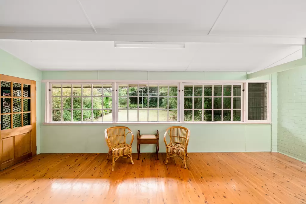 9 Princess Street, Ashbury, Ashbury - Thumbnail 2