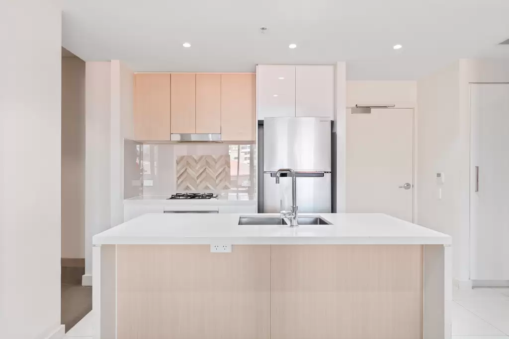 439/4 Nipper Street, Homebush, Homebush - Thumbnail 3