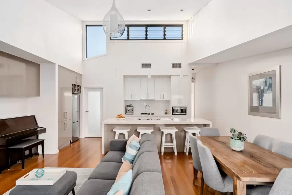 17 Lucy Street, Ashfield, Ashfield - Thumbnail 3