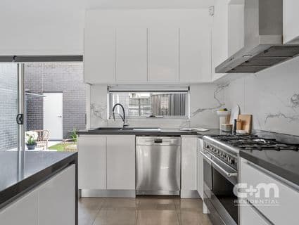 2/62 Cornwall Road, Pascoe Vale, VIC, 3044, Pascoe Vale - Thumbnail 4