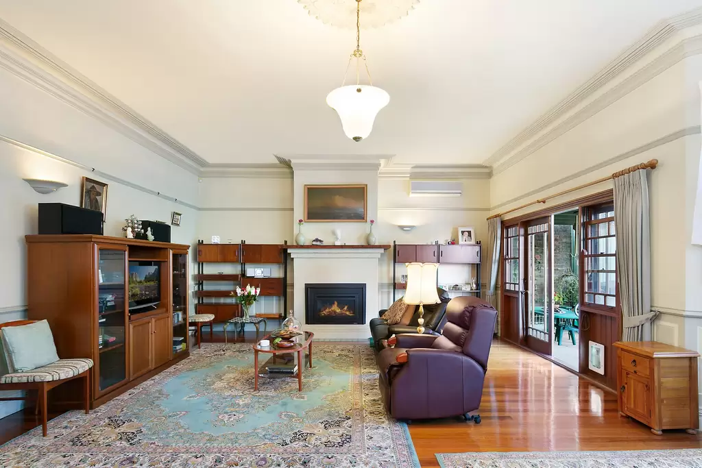 4 Heydon Street, Enfield, Enfield - Thumbnail 3