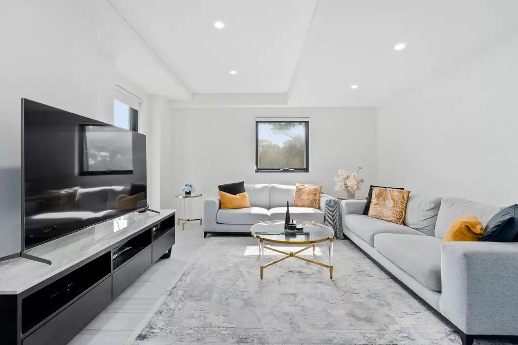 203/125-131 Croydon Road, Croydon, Croydon - Thumbnail 2