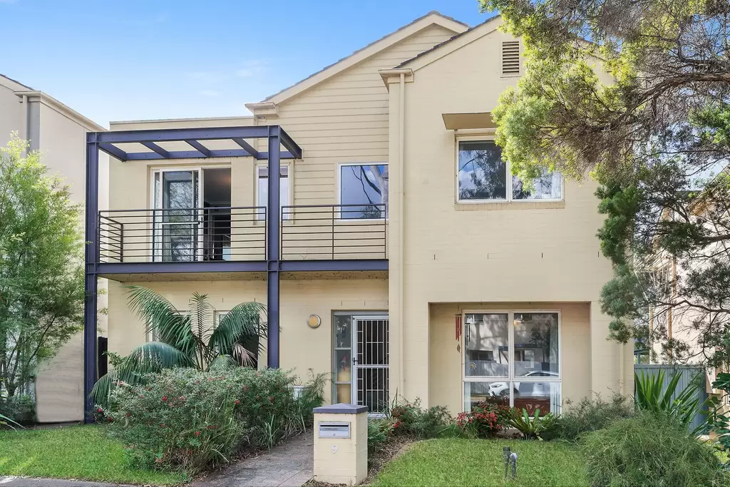 9 Elvstrom Avenue, Newington, Newington - Image 1
