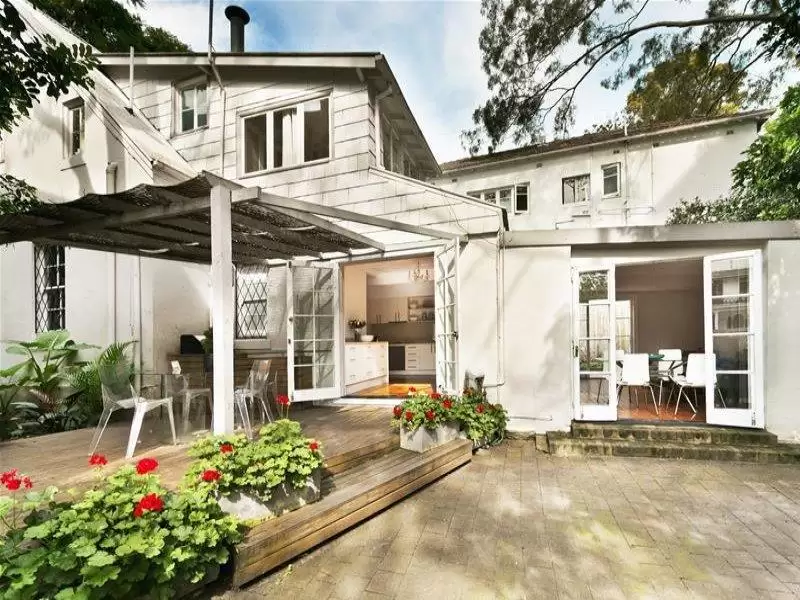 1A Bates  Avenue, Paddington, Paddington - Thumbnail 6