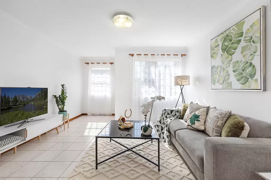 16B Woodside Avenue, Burwood, Burwood - Thumbnail 2