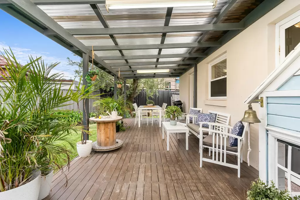 8 Parkview Avenue, Belfield, Belfield - Thumbnail 6
