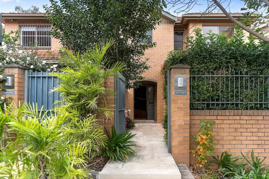 2/74-80 Beresford Road, Strathfield, Strathfield - Image 1
